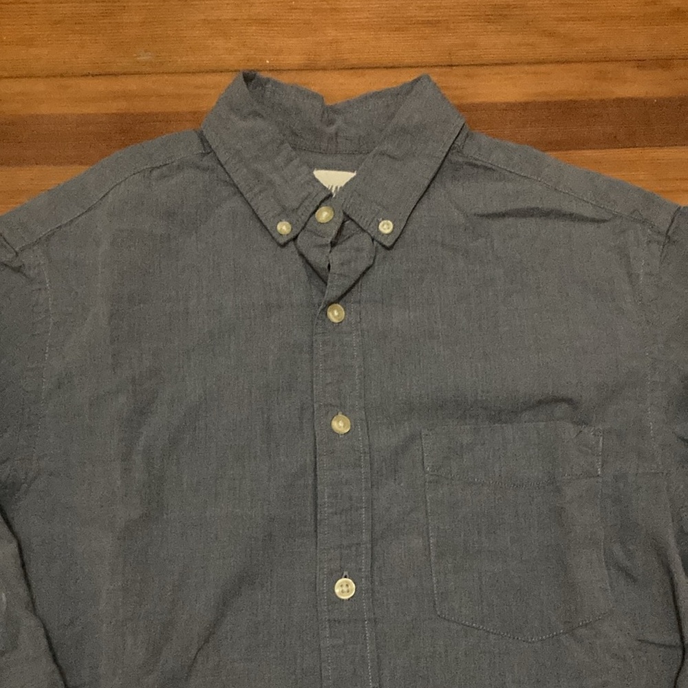 H&M button-down - Picture 2 of 5